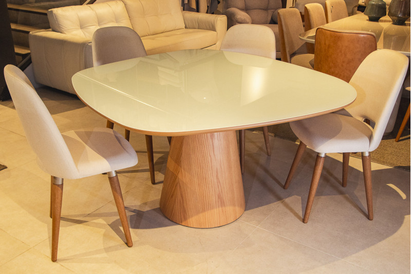 MESA DE JANTAR 130 ORGÂNICA 26228