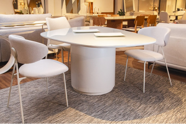 MESA DE JANTAR ORGÂNICA 170X150 FENDY 30058