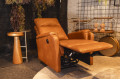 POLTRONA RECLINÁVEL POWER AIR LEATHER CARMEL 30802 POLTRONA RECLINÁVEL POWER AIR LEATHER CARMEL 30802
