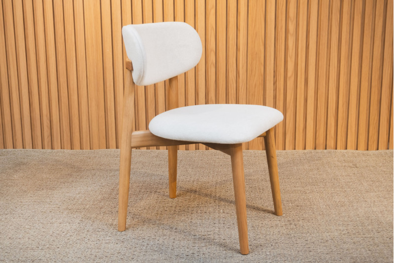 CADEIRA DE JANTAR MAD ENC ESTOFADA BOUCLE MAD  26099