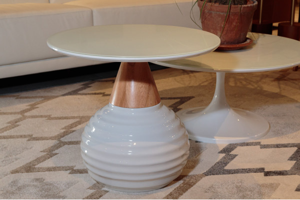 MESA LATERAL MADEIRA LACA 60 DIAM 26045