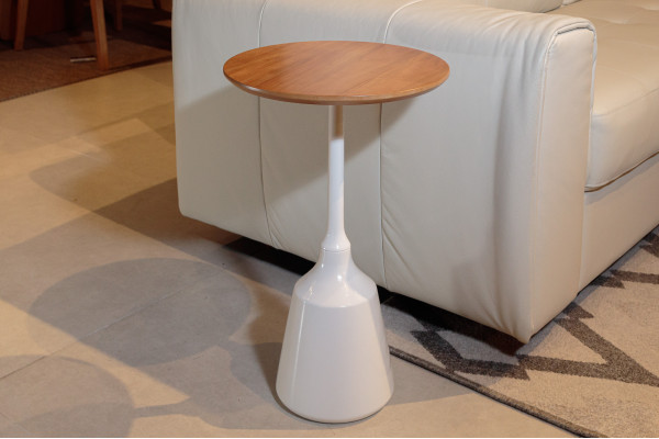 MESA LATERAL MADEIRA LACA 35 DIAM 26047