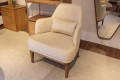 POLTRONA PASSION FIXA MADEIRA TECIDO STHOUT 01 CHAMPANHE 26325 POLTRONA PASSION FIXA MADEIRA TECIDO STHOUT 01 CHAMPANHE 26325