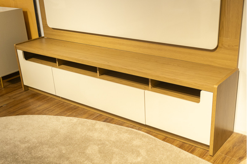 RACK 4 PORTAS OFF WHITE GLOSS 2,20 FREIJO 28481