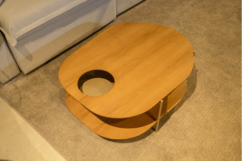 MESA DE CENTRO 84X66X32 DAMASCO /METAL OURO 27419
